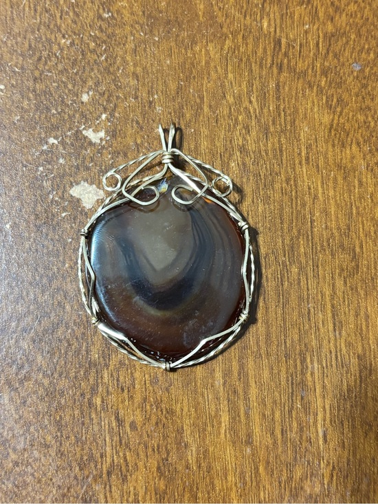 Vintage Jewelry - Vintage Brown Agate Pendant Necklace with Silver Wire Wrap